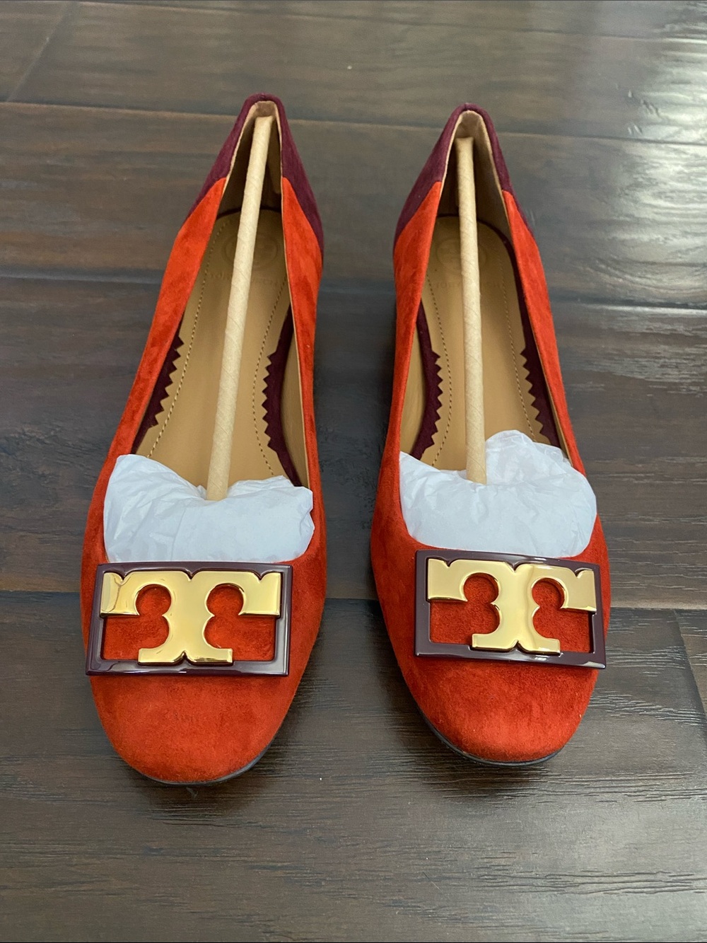 New with box Tory Burch Gigi 20MM Toe flat heeled suede women’s size 5.5 M